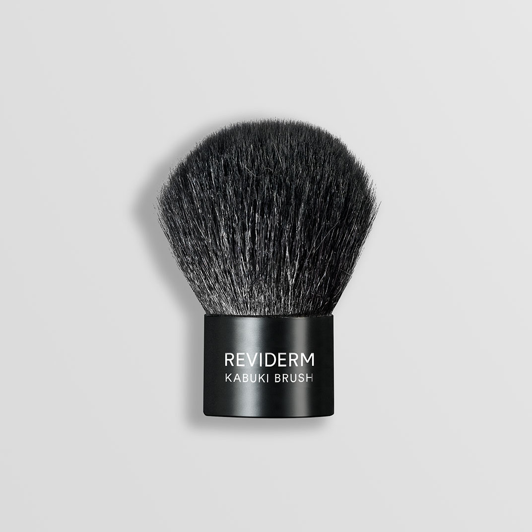 Kabuki Brush